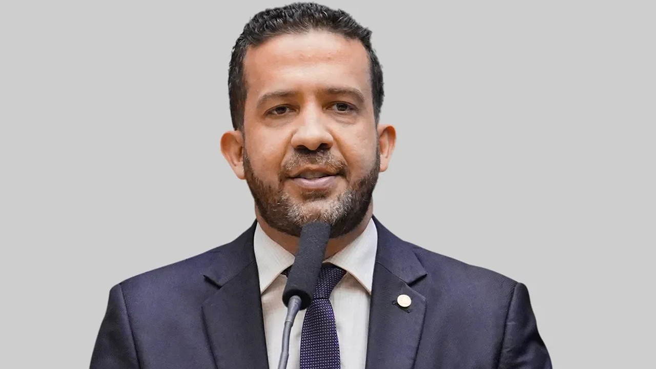 André Janones vai disputar o governo de Minas pela REDE