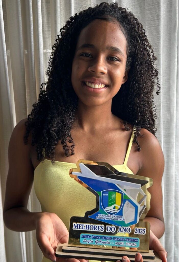 Natação piauiense premia atletas de destaque em 2025 e evidencia a força do programa Bolsa Atleta