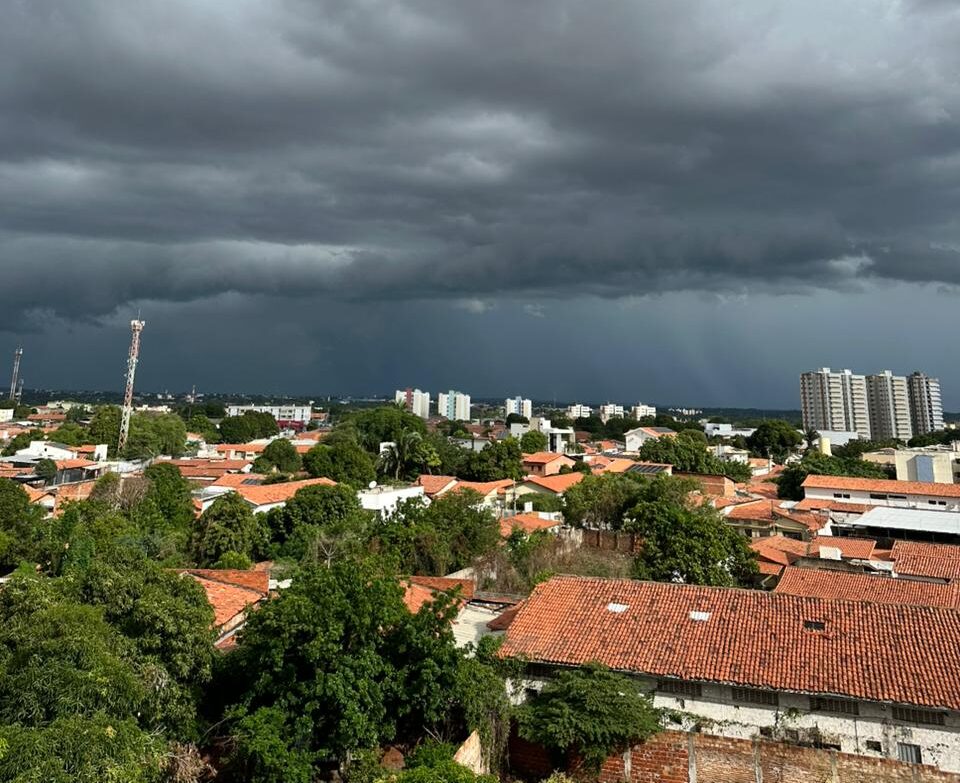 Sala de Monitoramento da Semarh emite alerta de chuvas intensas para 189 municípios do Piauí
