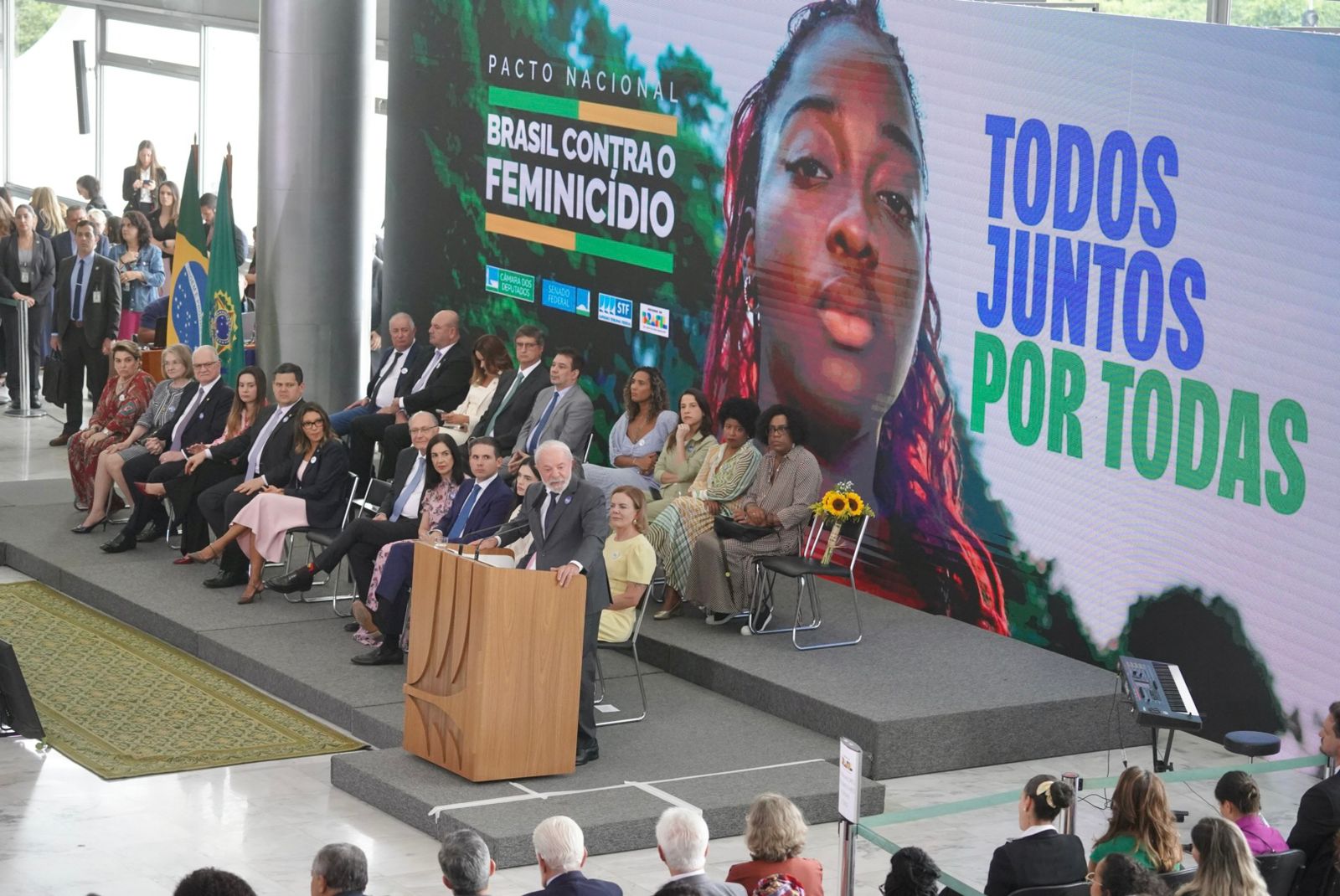 Rafael Fonteles participa do lançamento do Pacto Nacional de Enfrentamento ao Feminicídio e reforça a importância das denúncias
