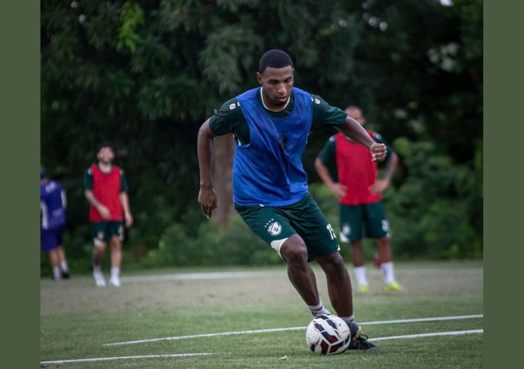 Altos inicia era Evandro Guimarães com treino intenso no Eldorado