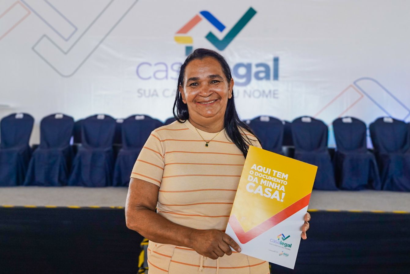 Governo do Estado dá início a regularização fundiária de mais de 200 imóveis em 4 municípios