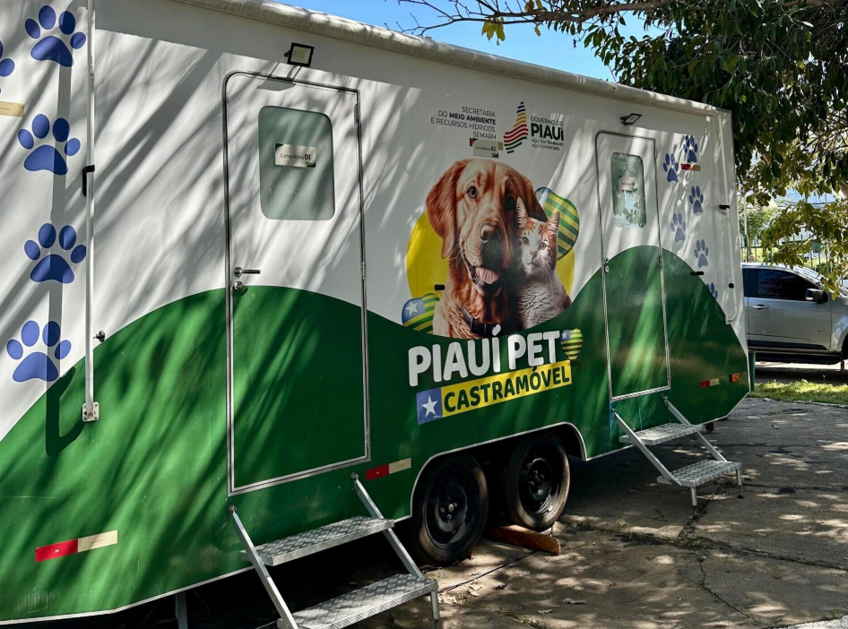 Castramóvel amplia castrações e volta a atender Teresina