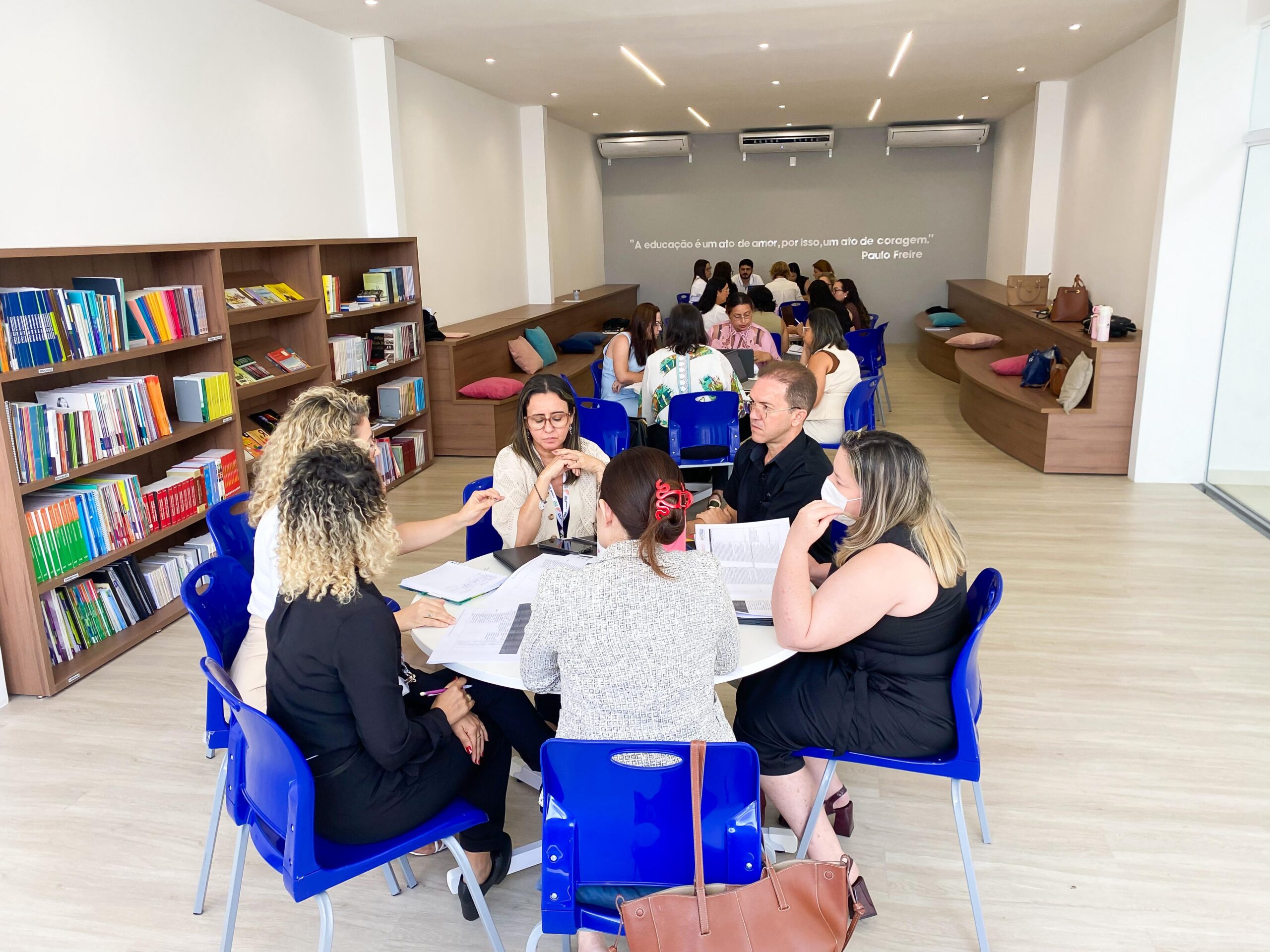 Seduc realiza encontro de formação para fortalecer o ensino de Língua Portuguesa e Matemática em 2026