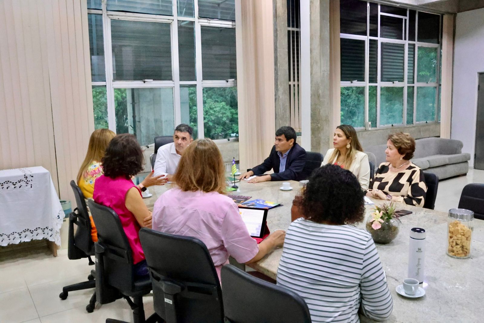 Fortalecimento da Política de Cuidados é tema de cooperação entre Secretaria das Mulheres e Uespi