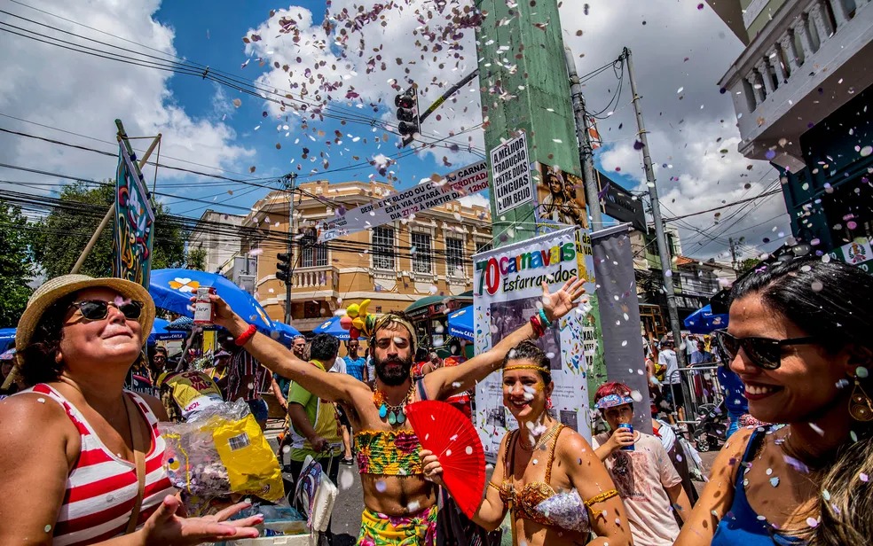 Carnaval e trabalho: equilíbrio entre folia e carreira