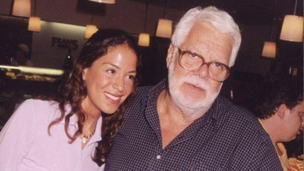 Júlia Almeida discute luto pela morte de Manoel Carlos