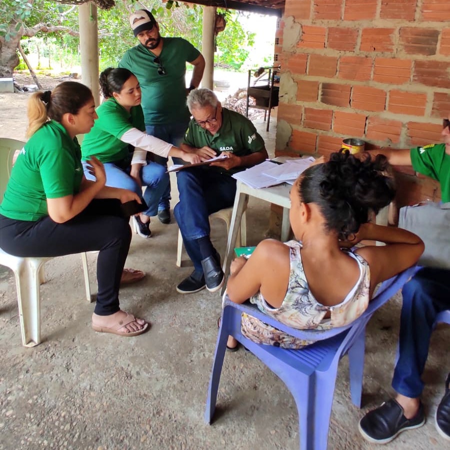 Equipe da Sada orienta agricultoras na elaboração de projetos do Piauí Fomento Mulher