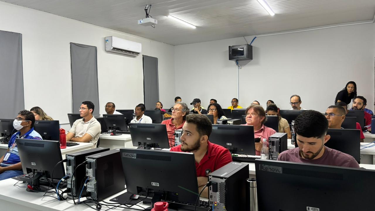 Uespi realiza curso de Geotecnologias e Agricultura 4.0 para capacitação de técnicos agrícolas
