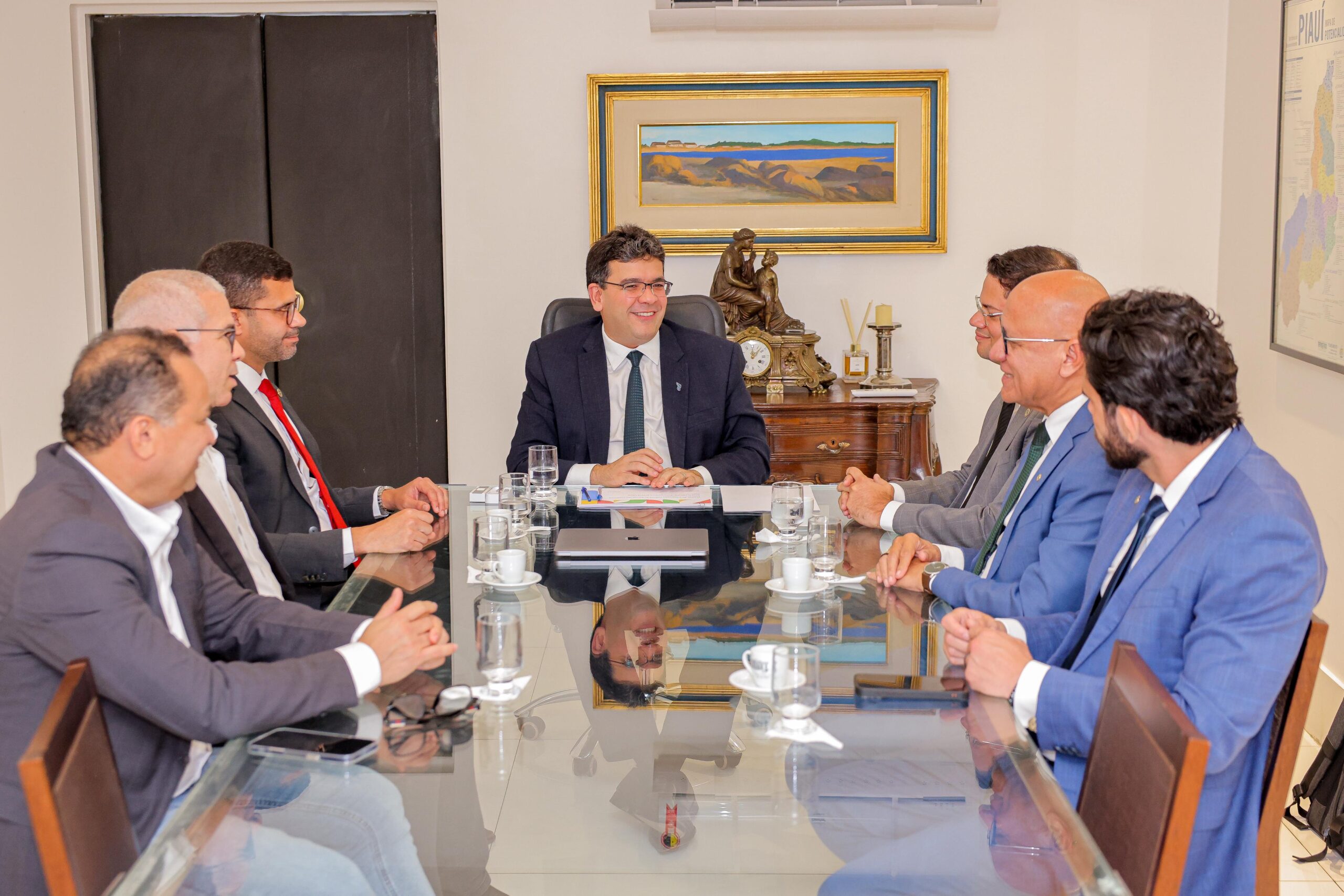Rafael Fonteles recebe diagnóstico de estudo sobre a transposição do Rio São Francisco