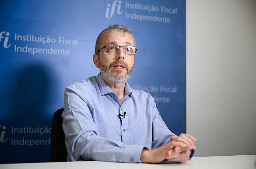 Dívida pública e despesas dos estados continuam a preocupar, avalia IFI