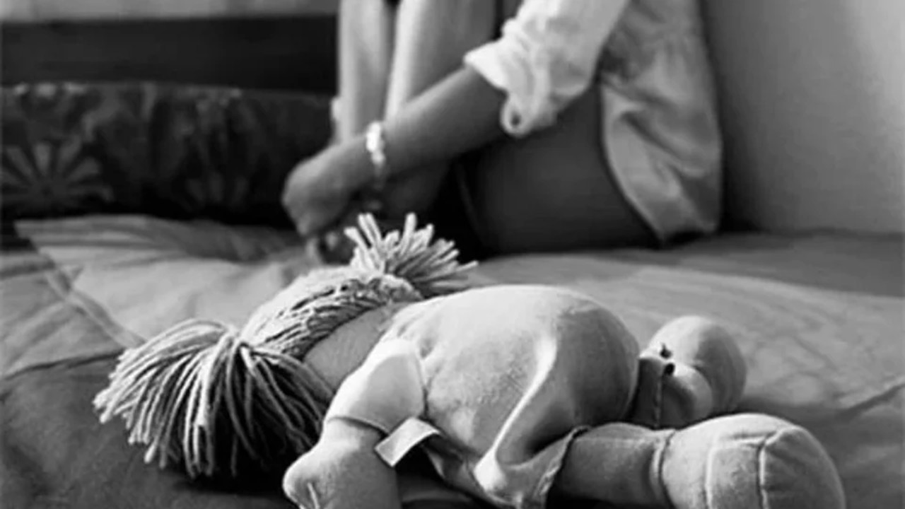 No Brasil, mais de 34 mil crianças viviam em algum tipo de união conjugal no país em 2022