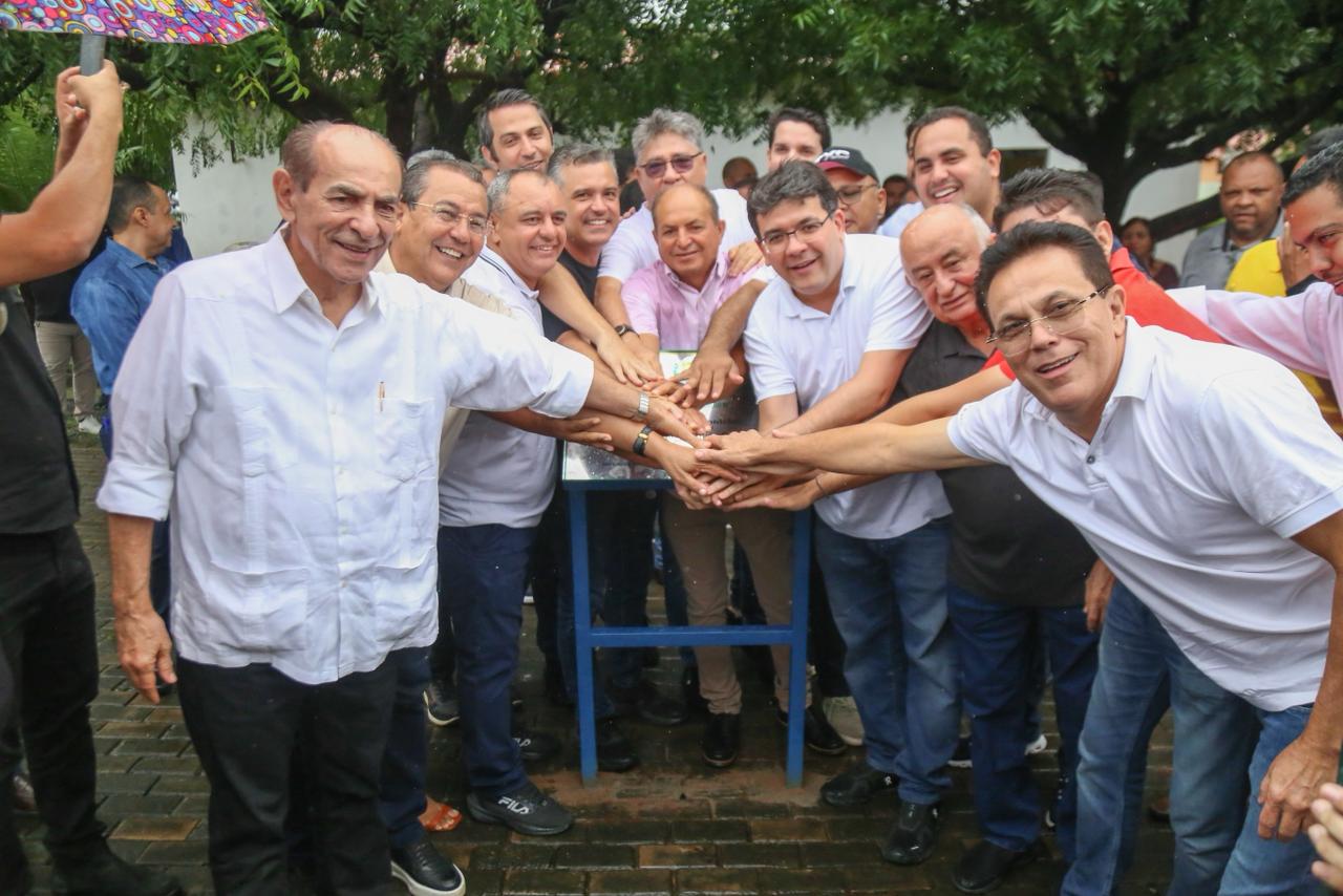 Rafael Fonteles inaugura pavimentação, entrega mudas e anuncia novos investimentos em Jardim do Mulato
