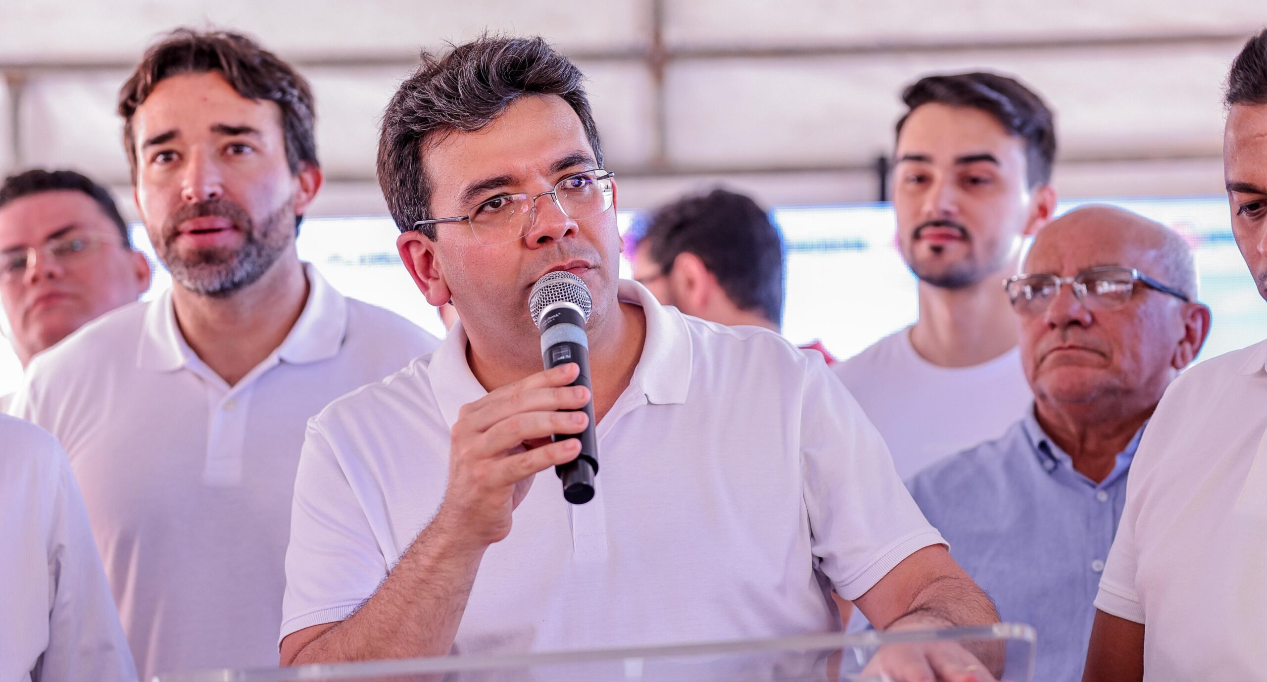 Integrado com municípios, Governo do Piauí reforça resposta aos impactos das chuvas e orienta uso de canais de emergência