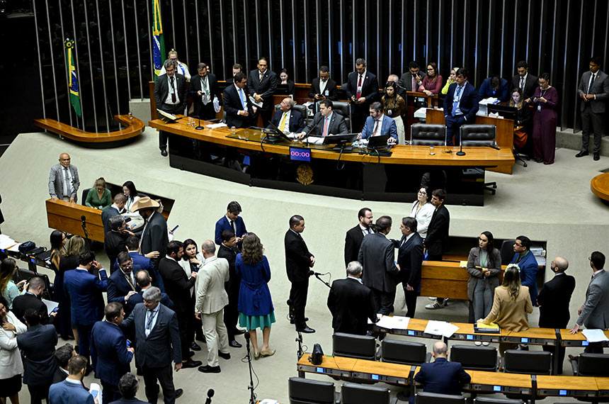 Dosimetria: ano eleitoral dificulta análise de vetos polêmicos, aponta consultor