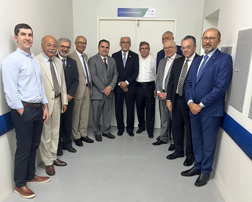 Especialistas visitam HGV para avaliar início de implantação de transplante cardíaco
