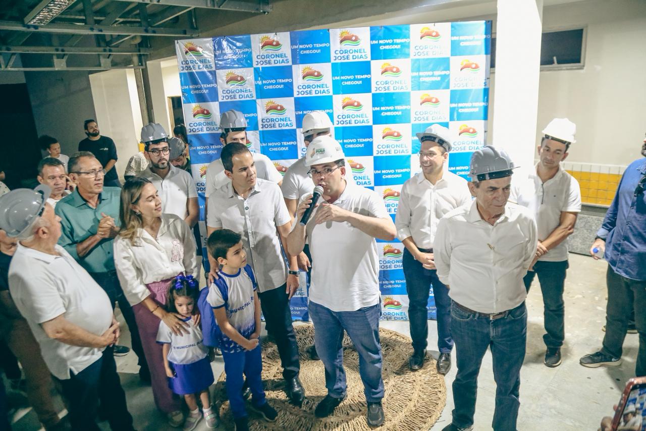 Rafael autoriza obras de mobilidade, infraestrutura e sistemas de água na zona rural de Coronel José Dias