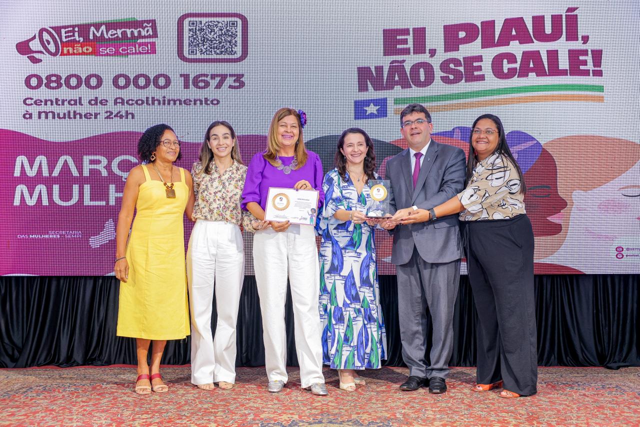 Trinta órgãos estaduais recebem Selo Pró-Equidade de Gênero, Raça e Diversidade durante o lançamento do Março Mulher