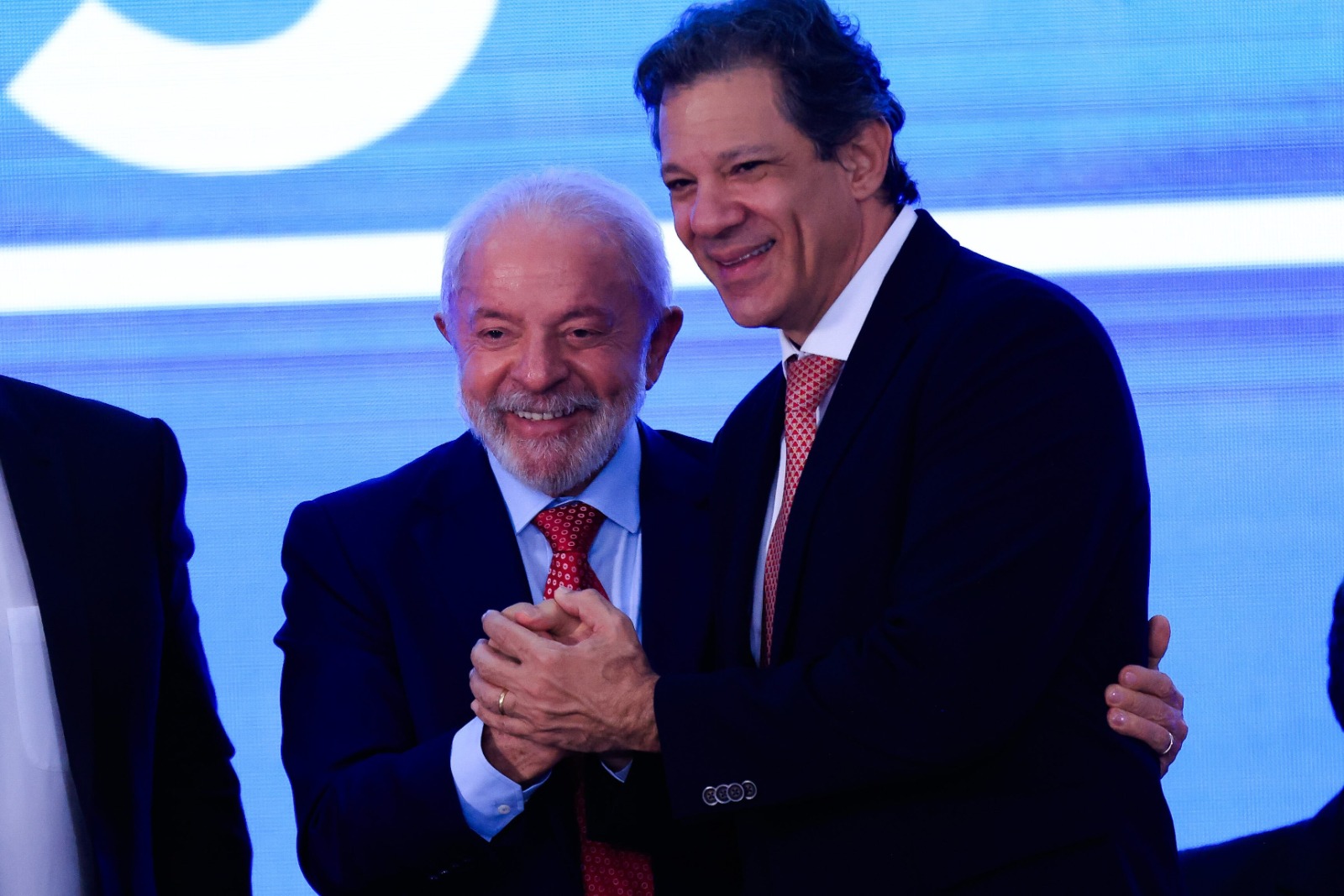 Haddad deixará Fazenda na próxima semana para disputar governo de SP