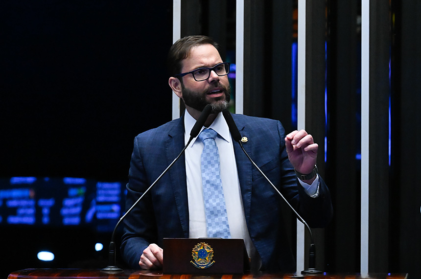 Seif pede 'leis implacáveis' para coibir violência contra mulheres