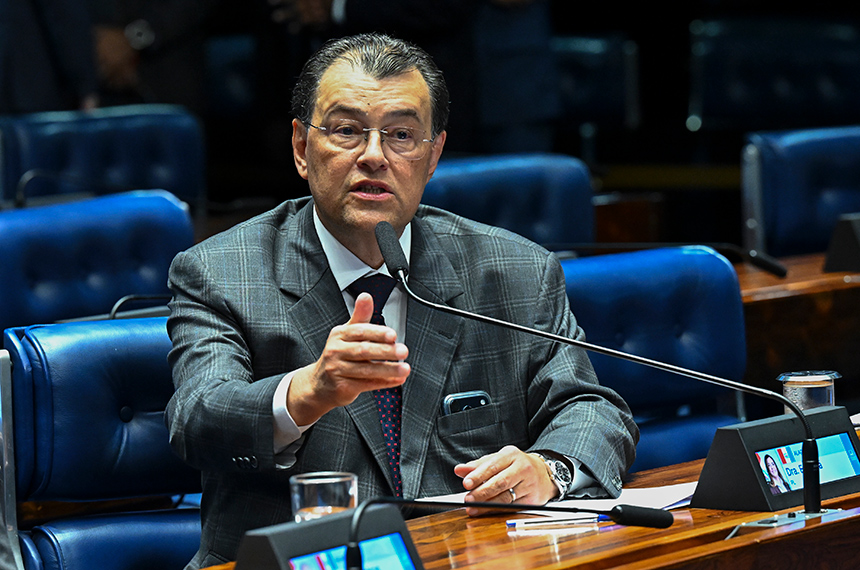 Senado aprova uso de IA para proteger vítimas de violência doméstica
