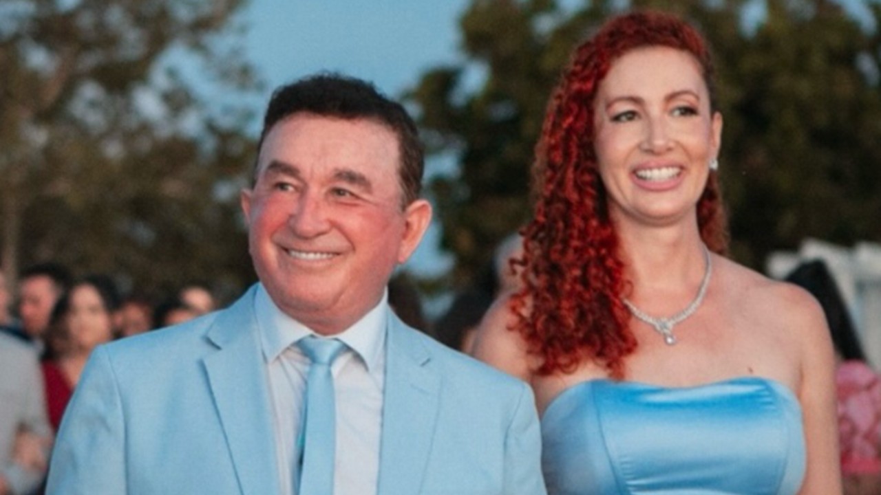 Filha do cantor Amado Batista morre aos 46 anos