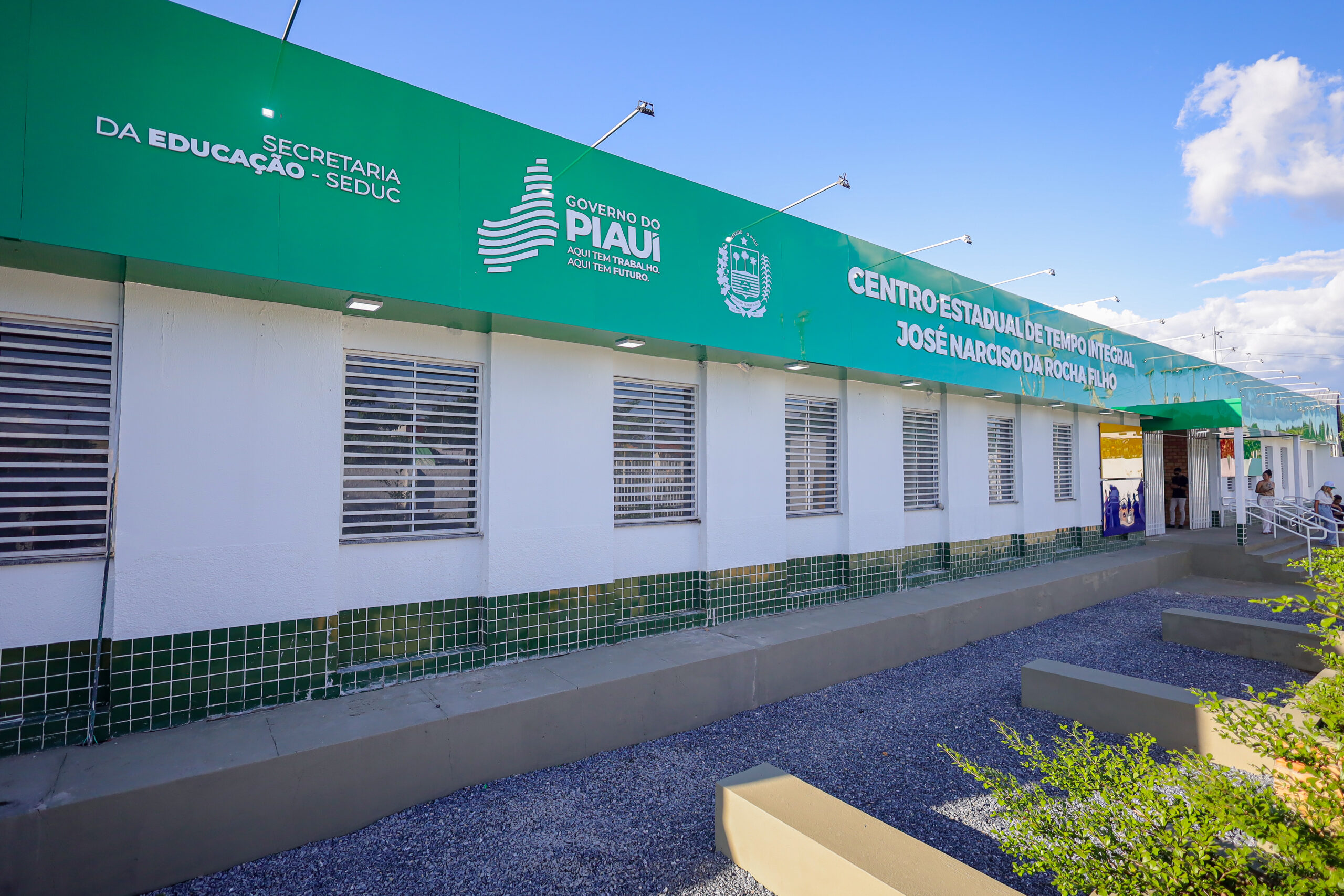 Dia da Escola: Governo amplia investimentos em infraestrutura para fortalecer ensino em tempo integral no Piauí