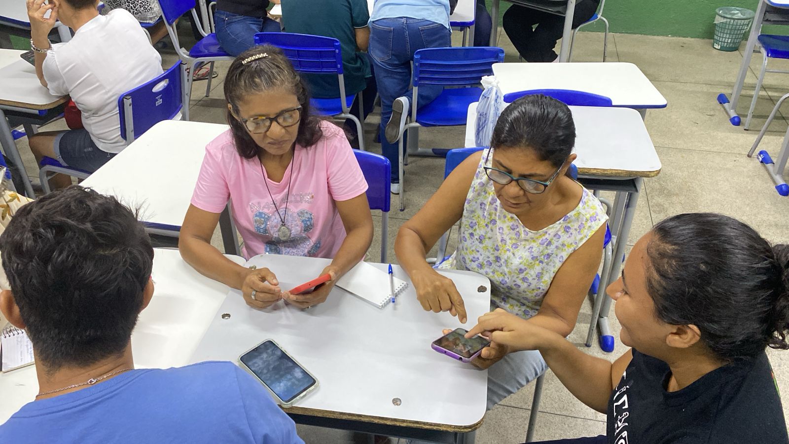 Projeto que promove inclusão digital de idosos conclui turma e expande curso para mais quatro bairros de Teresina
