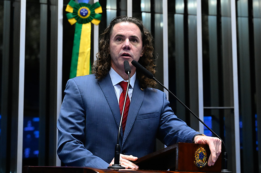 Veneziano celebra ações do governo federal na área de saúde na Paraíba