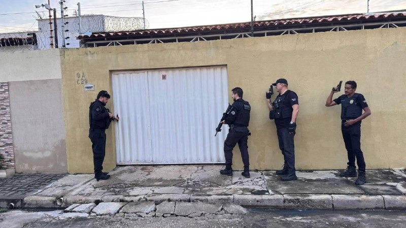 Operação cumpre 64 mandados e reforça controle de armamentos em Teresina