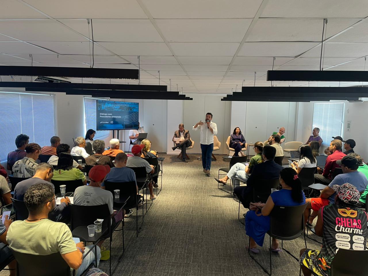 Representantes da Seres, Semarh e Seplan participam de audiência sobre implantação de marina para pescadores em Luís Correia
