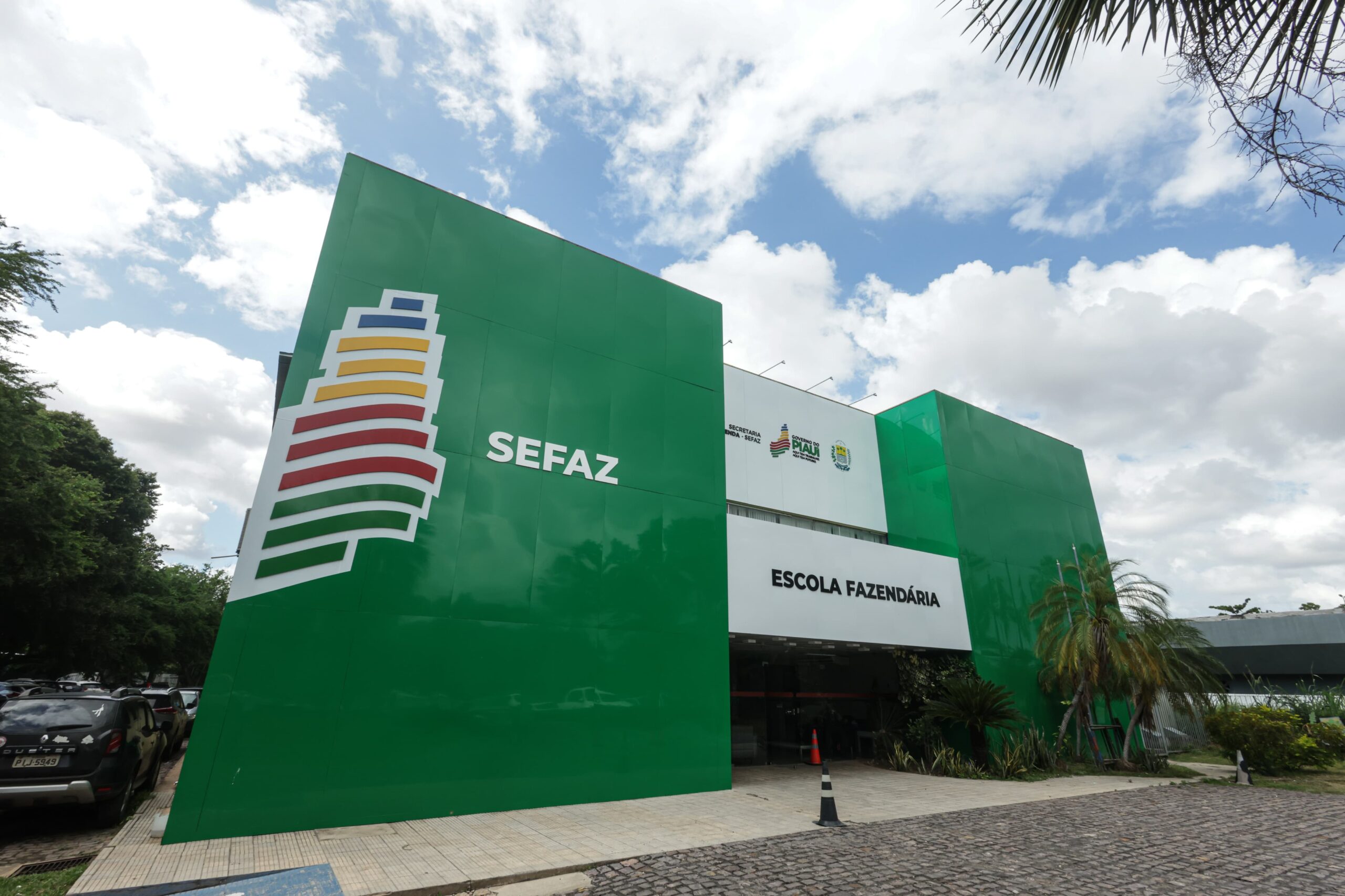 Sefaz convoca aprovados em concurso público para curso de formação; veja a lista