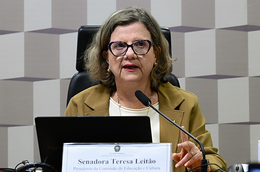 Comissão de Educação pode votar na terça o novo PNE, com validade de dez anos