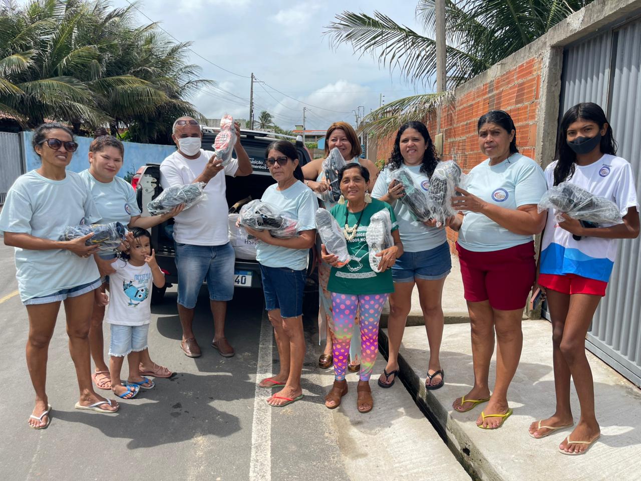 Marisqueiras de Luís Correia recebem mais de 300 produtos doados pela Receita Federal em parceria com a Sasc