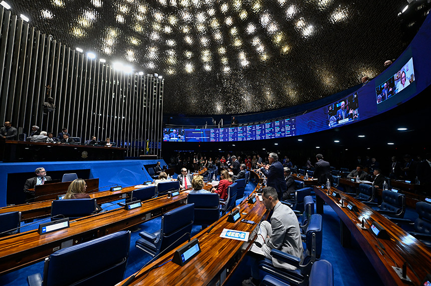 Senado fará sessão especial em homenagem a Chico Anysio