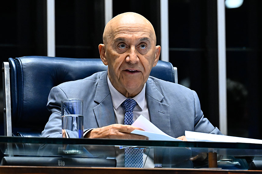 Plano Nacional de Educação é estratégico para o país, diz Confúcio Moura