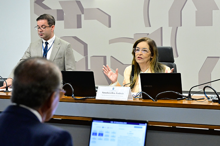 CAS aprova projeto que restringe alimentos ultraprocessados em hospitais