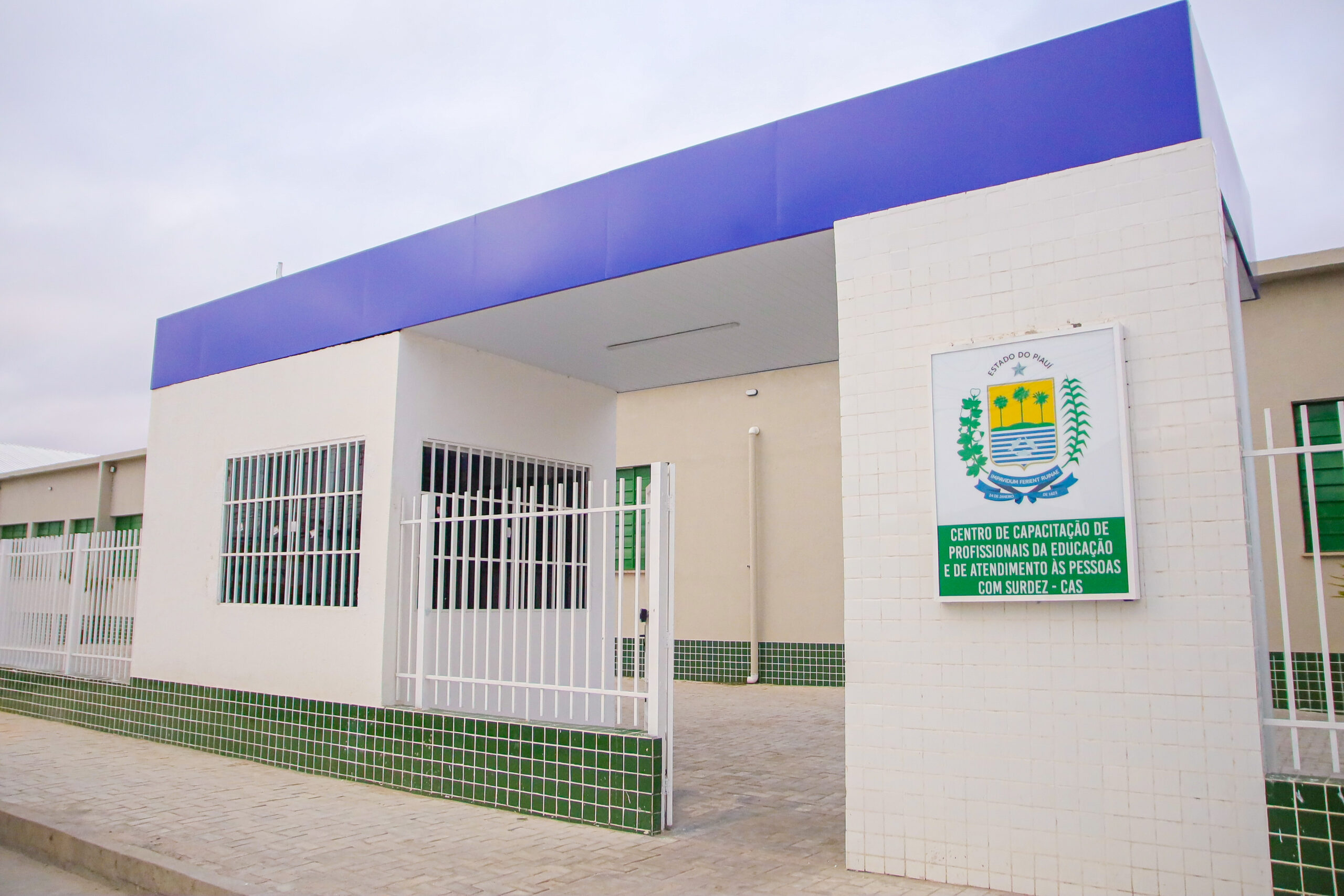 Seduc abre 240 vagas para cursos gratuitos de Libras em Teresina; saiba como se inscrever