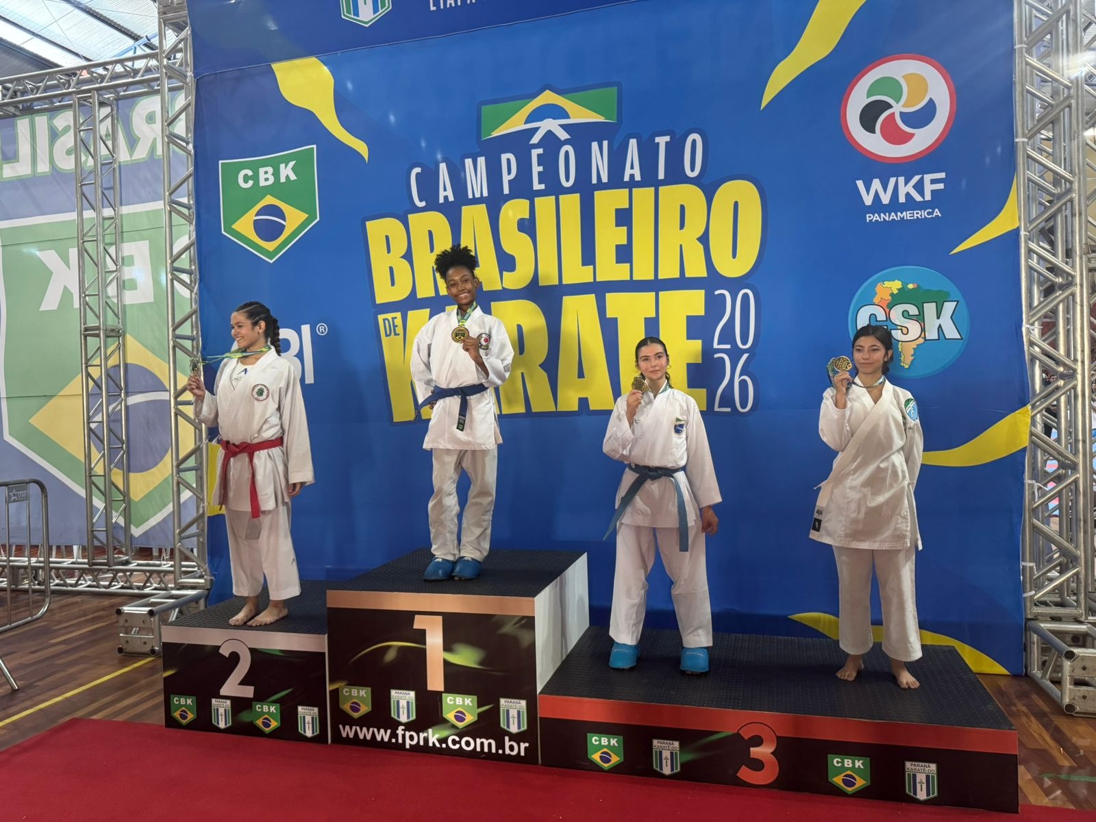 Estudante da rede estadual conquista ouro na classificatória do Campeonato Brasileiro de Karatê