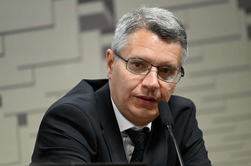 CPI do Crime Organizado vai ouvir presidente do Coaf nesta quarta