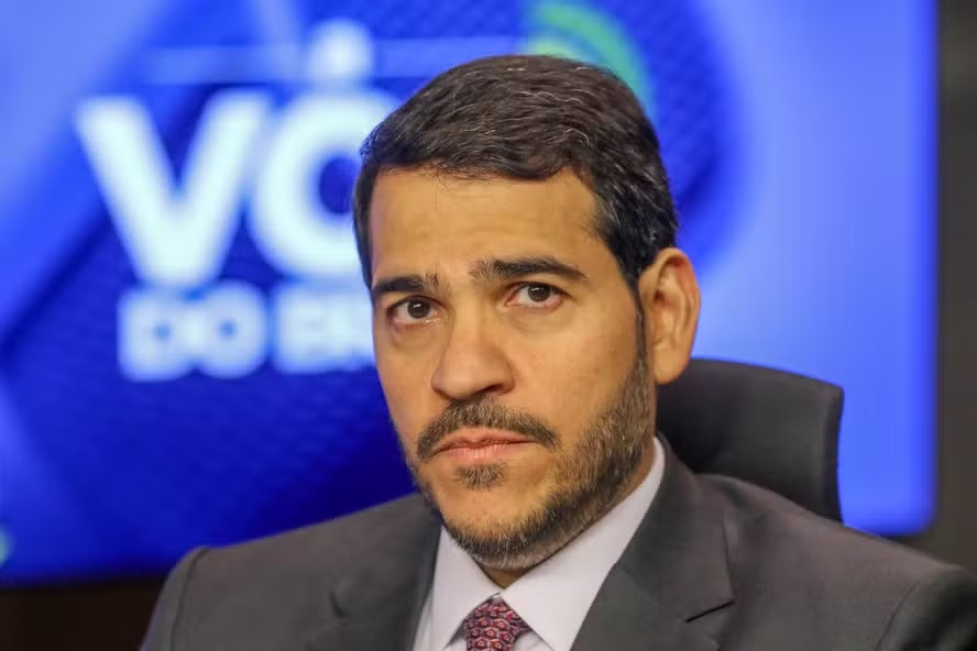 Lula envia ao Senado nome de Jorge Messias para o STF