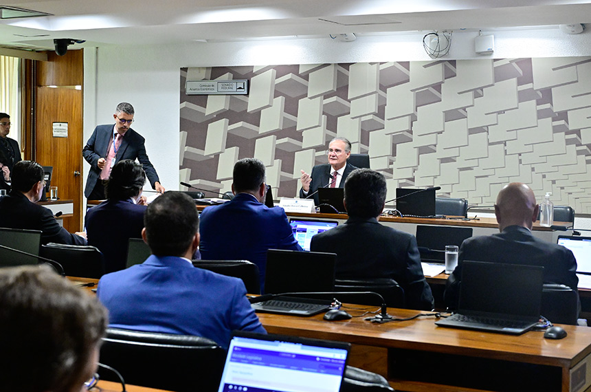 CAE pode votar projeto que incentiva investimentos em empresas do Simples