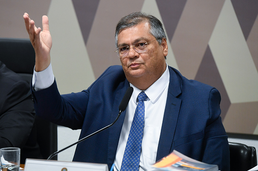 Fim da aposentadoria compulsória para juízes está na pauta da CCJ