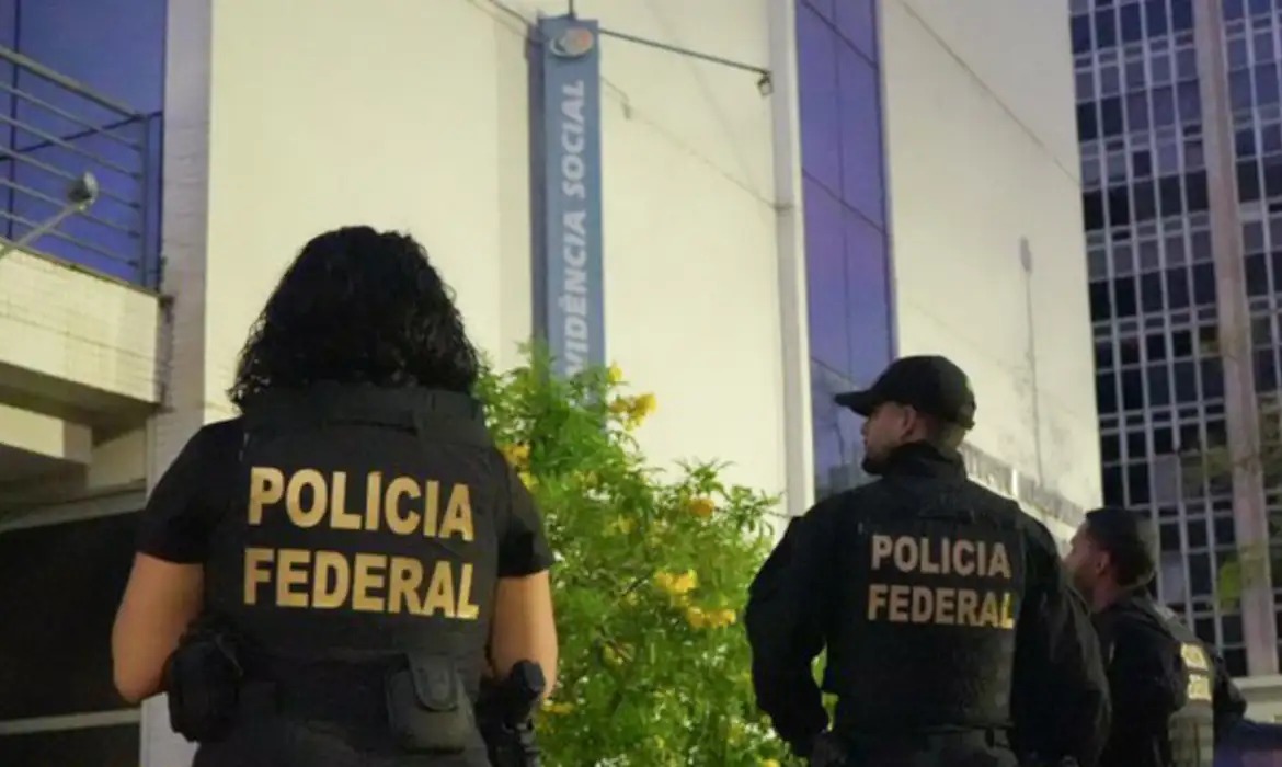 Casal é preso em Parnaíba em operação da PF contra fraude de R$ 4,6 mi no INSS