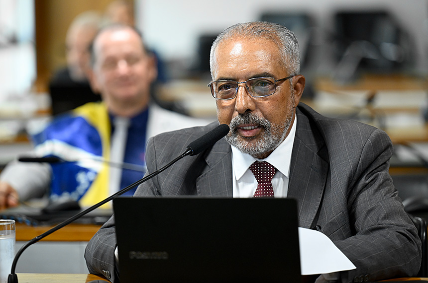 CDH: gestante com trabalho temporário deverá ter estabilidade provisória
