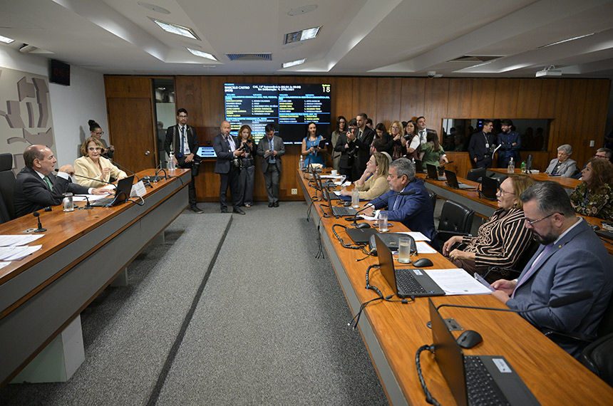 Proposta que cria Dia de Valorização do Sesc e do Senac avança na CAS
