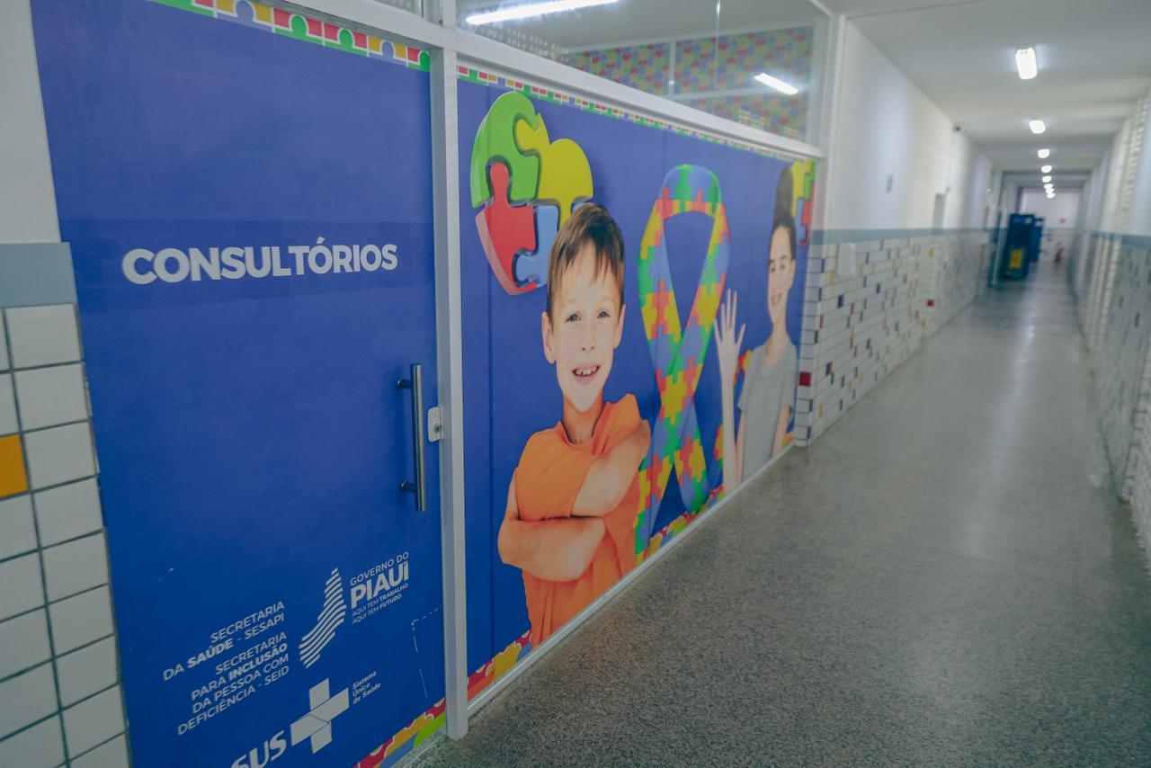 Centro especializado já realizou 20 mil atendimentos; famílias comemoram desenvolvimento de crianças com autismo