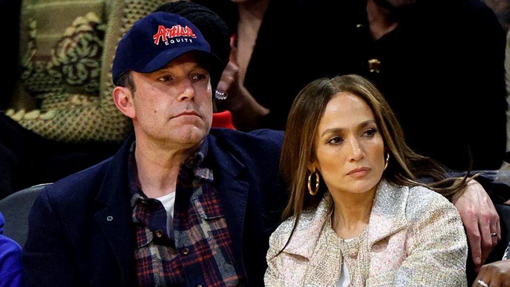 Ben Affleck cede mansão milionária a Jennifer Lopez