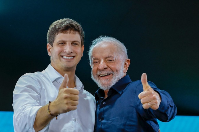 PSB e PT articulam alianças para eleições de 2026