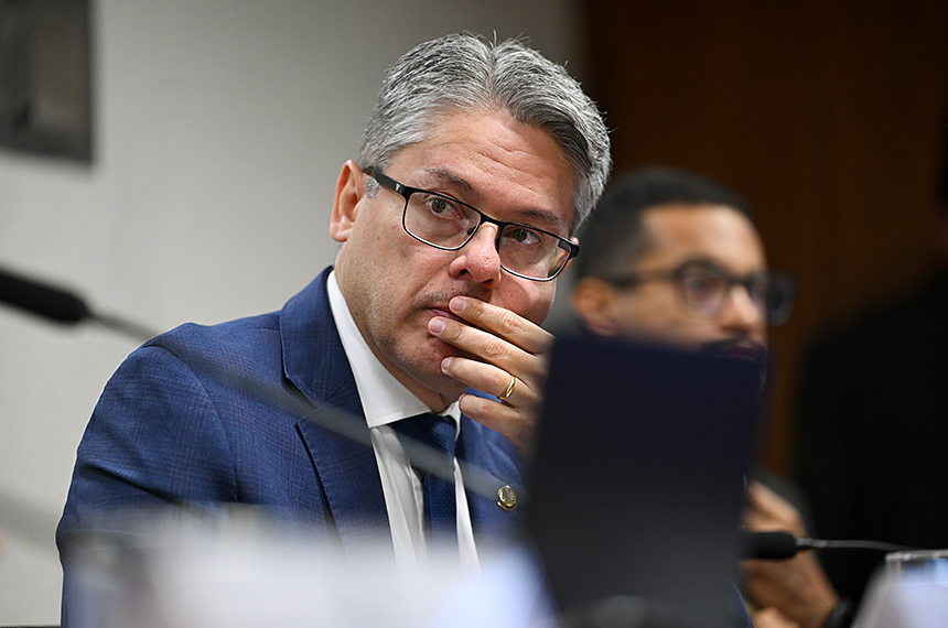CPI: Alessandro Vieira pede indiciamento de ministros do STF e do PGR